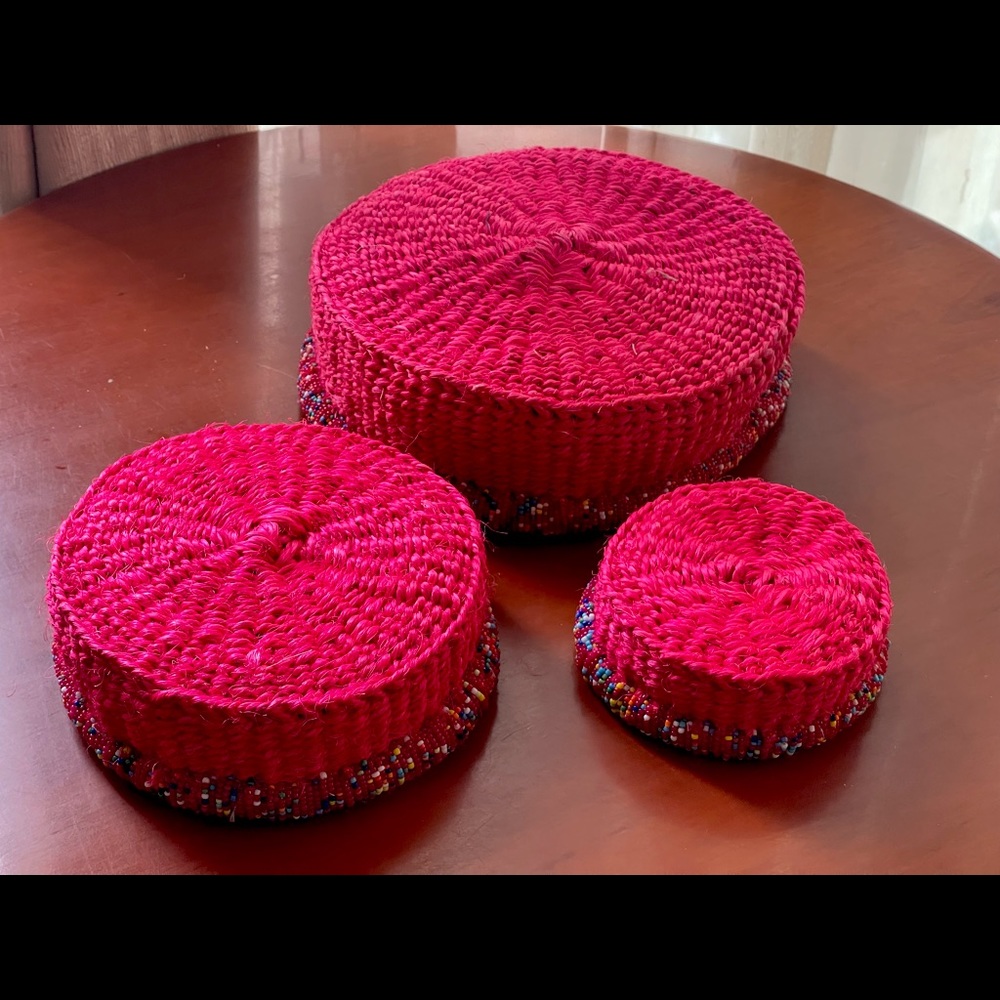 COPY - 3 pieces home décor Naturally closely-woven,made of flax  with beads